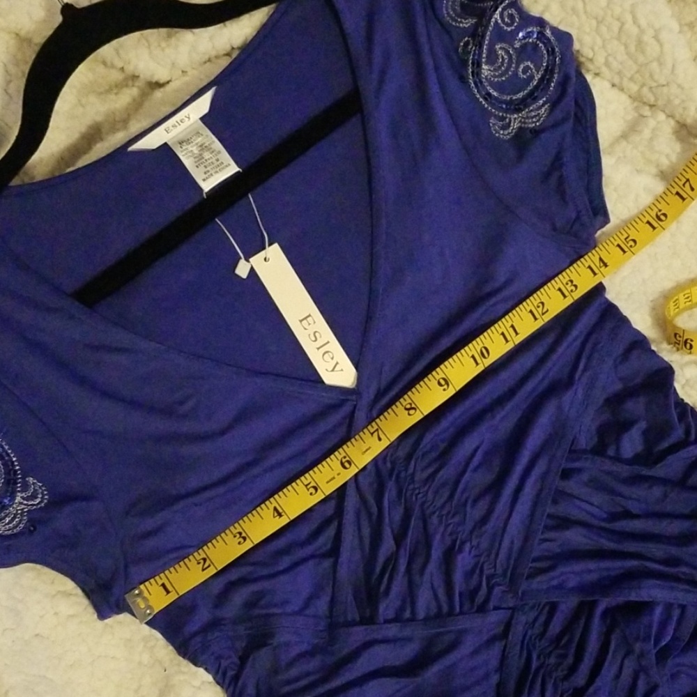Lovely royal blue dress with sparkly details! - Picture 7 of 9